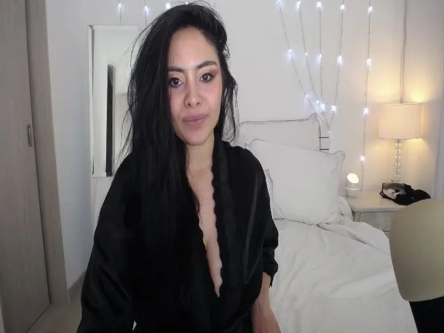 Live sex webcam photo for Marianviolet #263003049