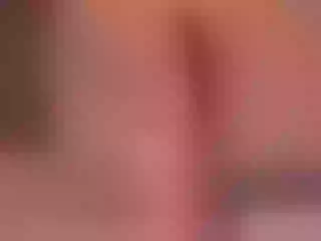 Live sex webcam photo for LiseFox #262338708