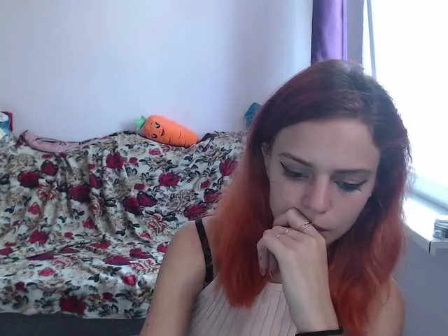 Live sex webcam photo for Ereskigal333 #260477256