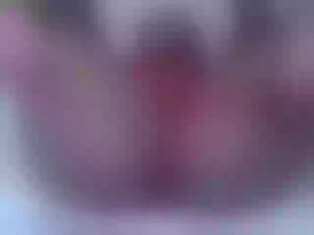 Live sex webcam photo for KiaraKaneel #241352229