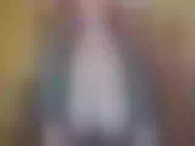 Live sex webcam photo for Lizzybabie #258366943