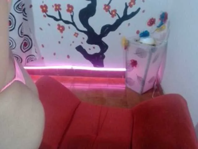 Live sex webcam photo for lorenasex2506 #262399965