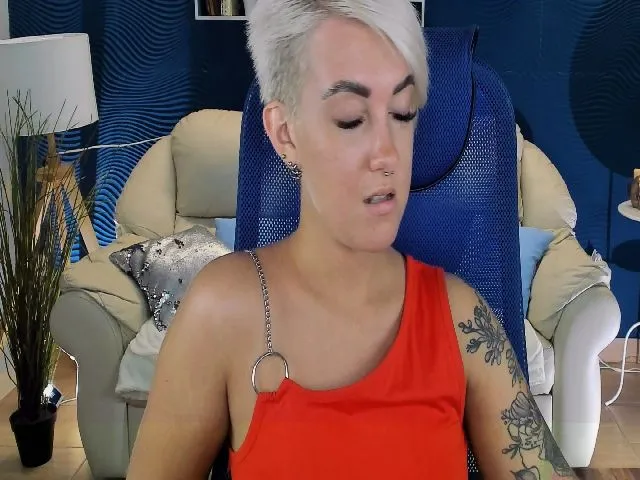 Live sex webcam photo for AkioTy #254456699