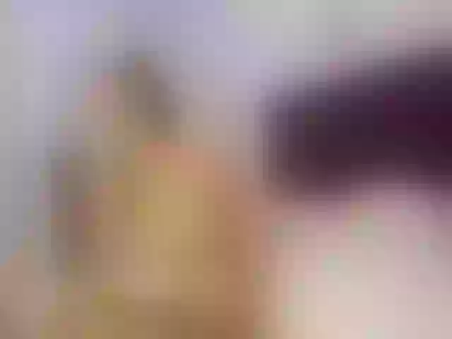Live sex webcam photo for LittleRed2u #260323488
