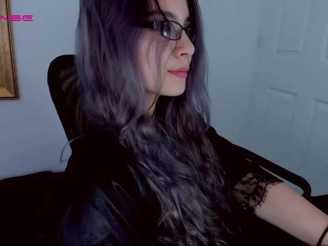 Live sex webcam photo for LilithMystic #241311193