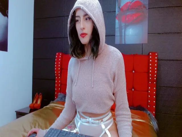 Live sex webcam photo for Violetdarkk #260369361