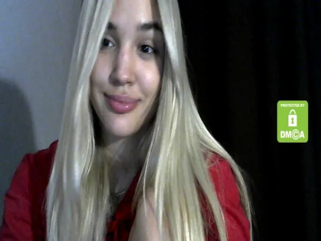 Live sex webcam photo for MyyDream #257110771