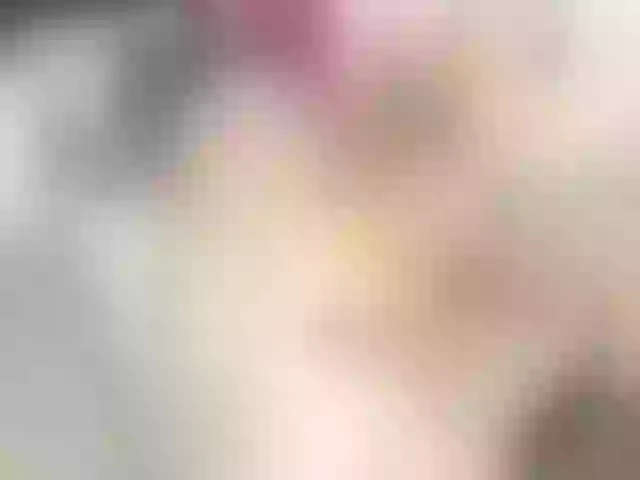 Live sex webcam photo for StormiSquirt #263271976