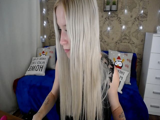 Live sex webcam photo for Tery_Hether #253854929