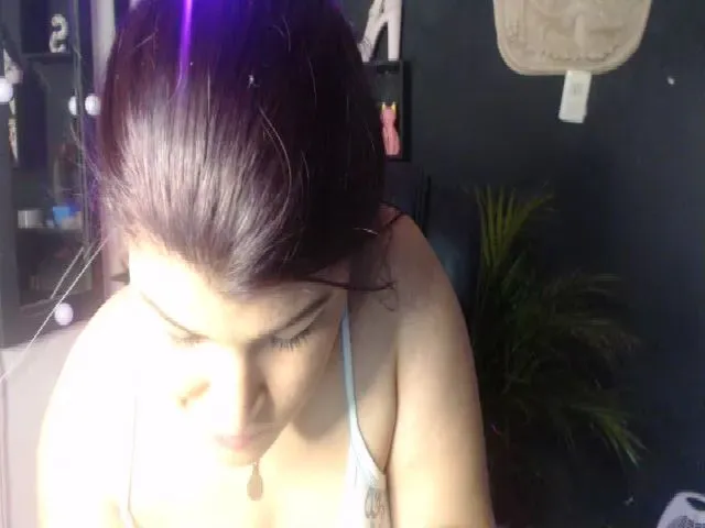 Live sex webcam photo for Strawxberrry #263476310