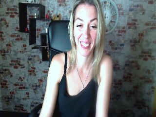 Live sex webcam photo for MornaDevis #251881358