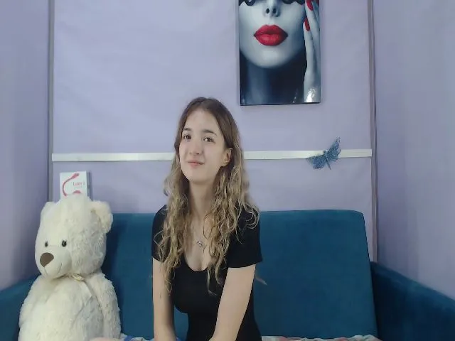 Live sex webcam photo for Bonnikukla #252716196