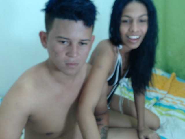 Live sex webcam photo for carolandandre #241064782