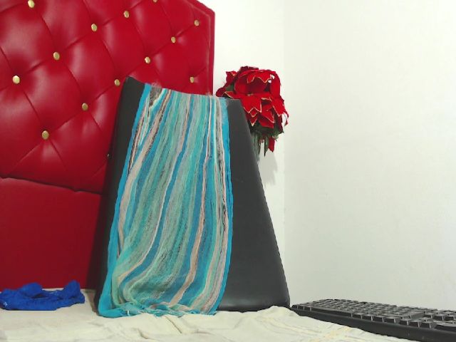 Live sex webcam photo for VioletaClay #259317072