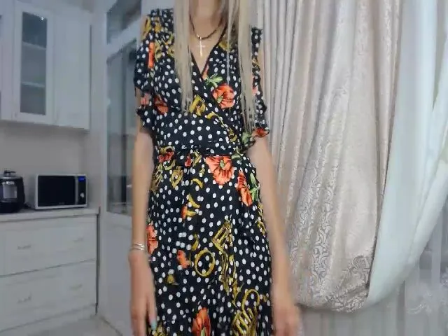 Live sex webcam photo for Your_Eyes__ #258309604