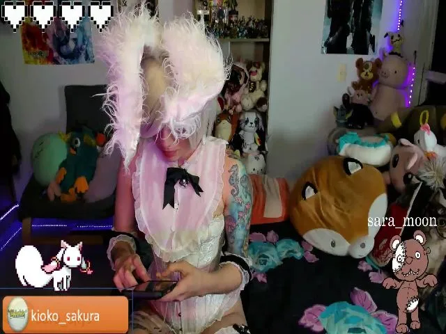 Live sex webcam photo for Sara_Skys #264713151