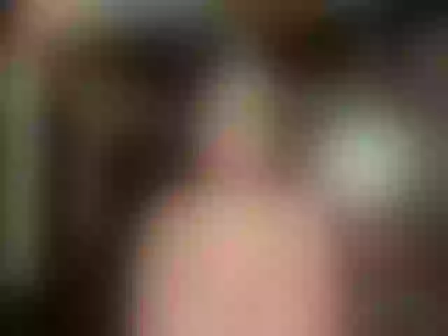 Live sex webcam photo for JenniferLuvv #259923998
