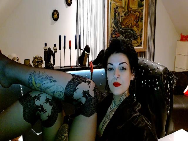 Live sex webcam photo for DaemonInk #260189981