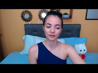 Live sex webcam photo for miah-baby #240490760