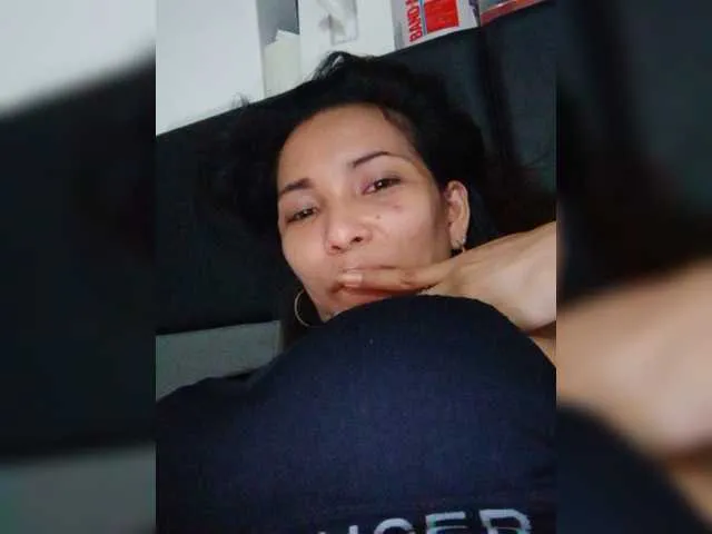 Live sex webcam photo for Supersex16 #258257774
