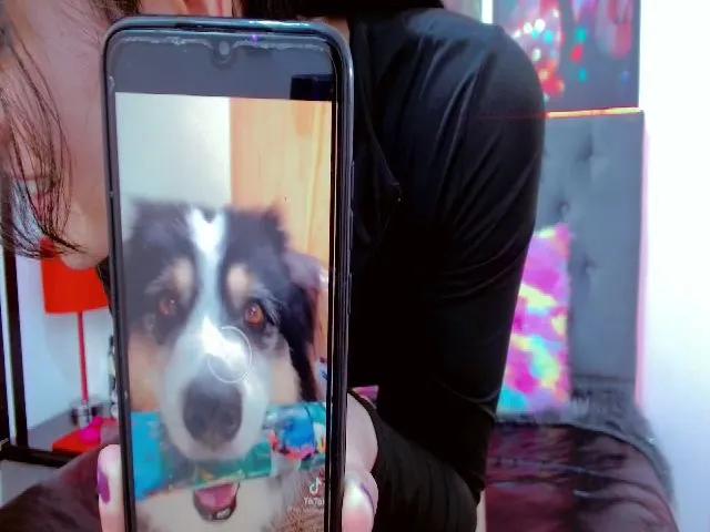 Live sex webcam photo for Violetdarkk #262897577