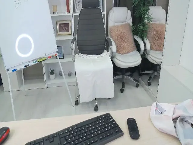 Live sex webcam photo for Jessy_Jen #254405870