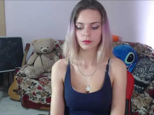 Live sex webcam photo for Ereskigal333 #241335068