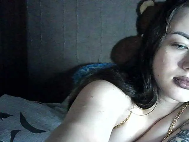 Live sex webcam photo for LilithDemon66 #249474663