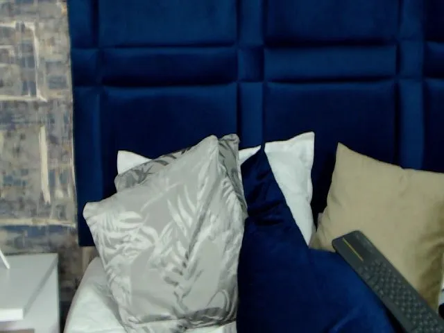 Live sex webcam photo for Lindsayfox #254636004