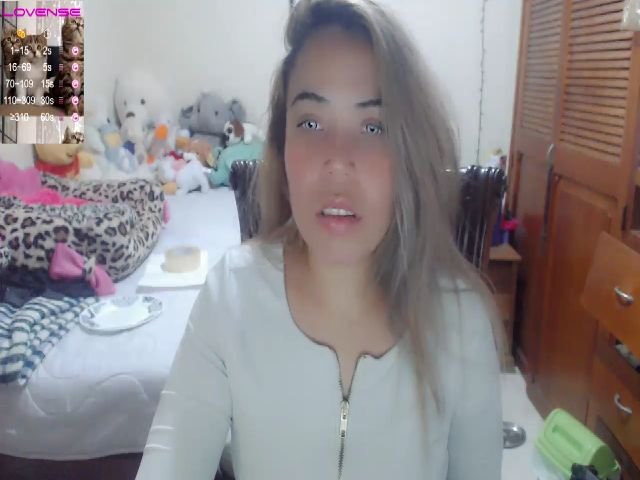 Live sex webcam photo for Meganhill_ #256543507