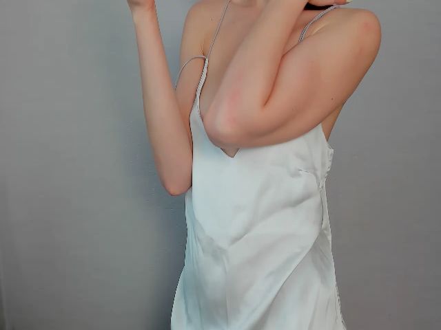 Live sex webcam photo for WowAlina_ #252820221