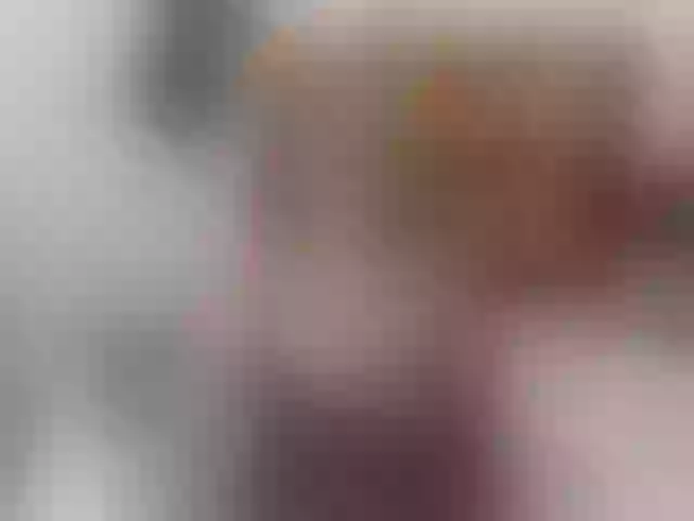 Live sex webcam photo for lilyhung50 #241105127