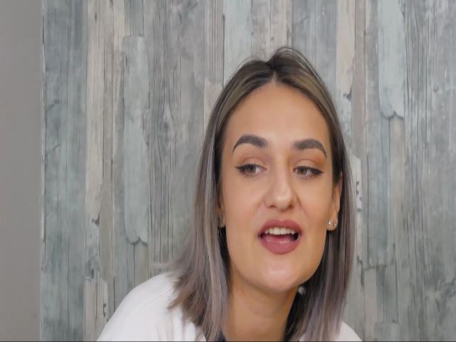 Live sex webcam photo for SecretAmber #253418273