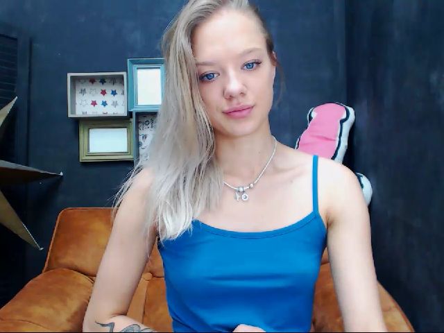 Live sex webcam photo for Pretty__Lika #252966090