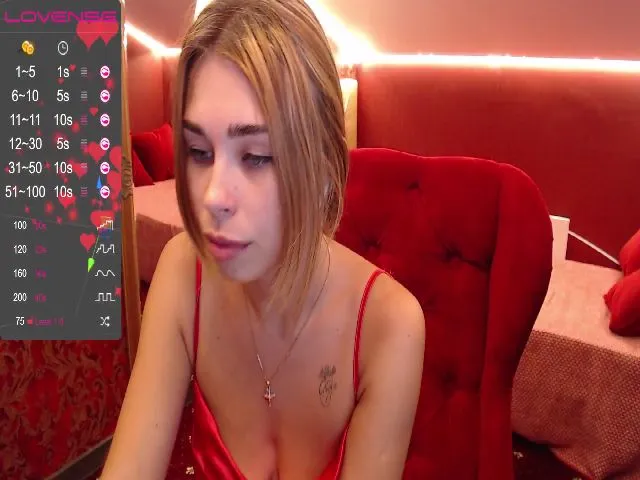 Live sex webcam photo for MeowGirll #259892916