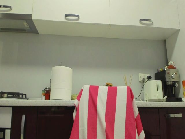 Live sex webcam photo for Angel_sex69 #254284037