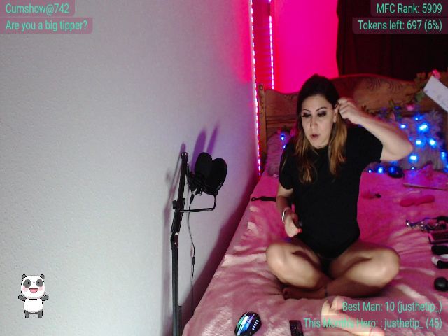 Live sex webcam photo for Kenzie_Alexa #263307240