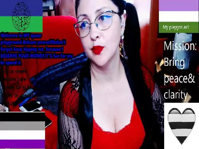 Live sex webcam photo for ImperatrizaS #261376195