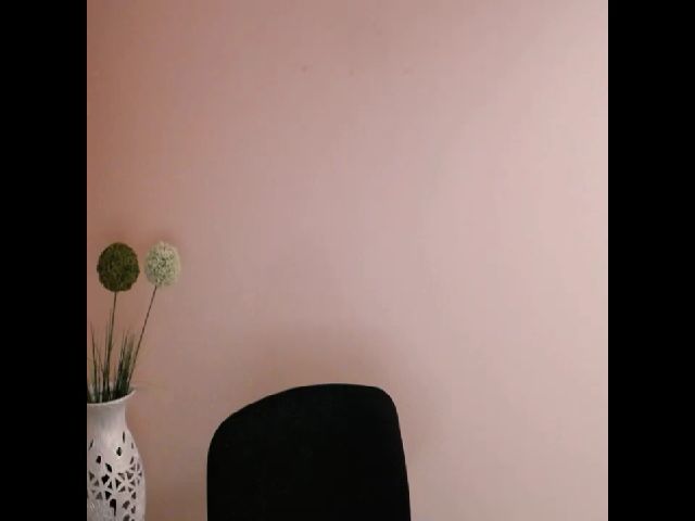 Live sex webcam photo for TaliaKristen #253224501