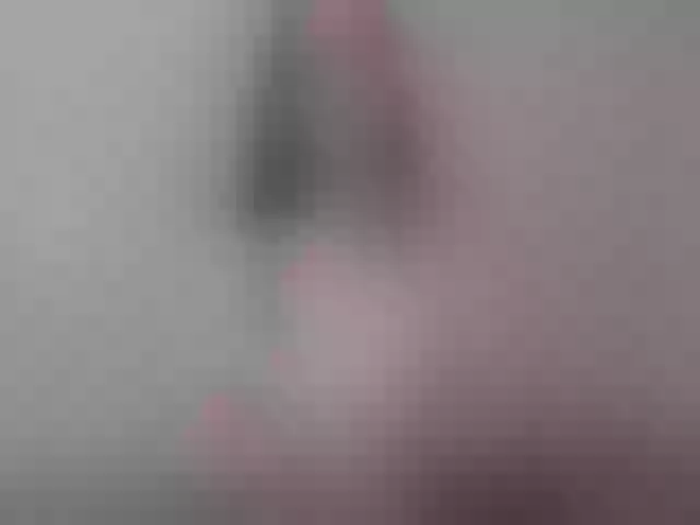 Live sex webcam photo for MarieMagalie #252396591