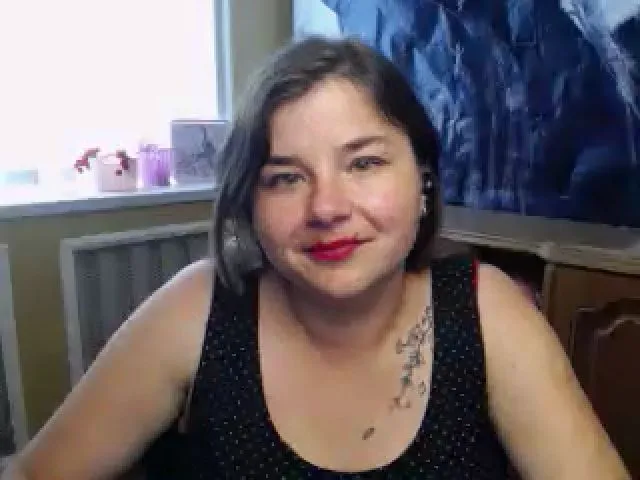 Live sex webcam photo for MonLais #258187270
