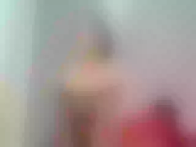 Live sex webcam photo for Juanitaa_01 #252681401