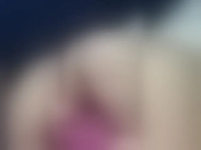Live sex webcam photo for Baby1251 #241359170
