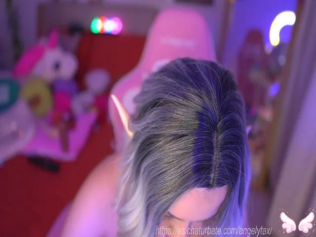 Live sex webcam photo for Angelytaxx #257310153