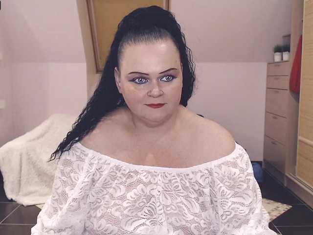 Live sex webcam photo for maure11 #252048581