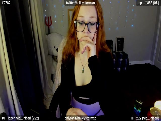 Live sex webcam photo for Haileystormxo #262437229