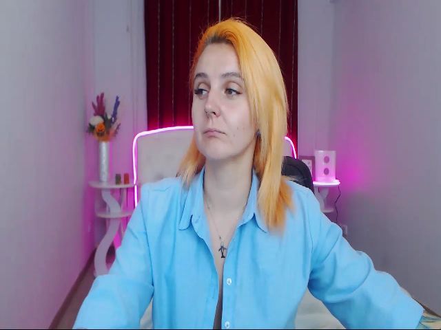 Live sex webcam photo for Polly_Green #260693633
