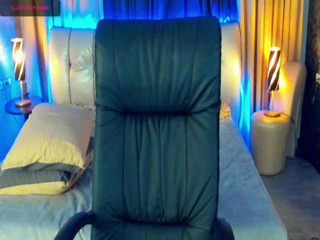 Live sex webcam photo for MariaCharming #262633669