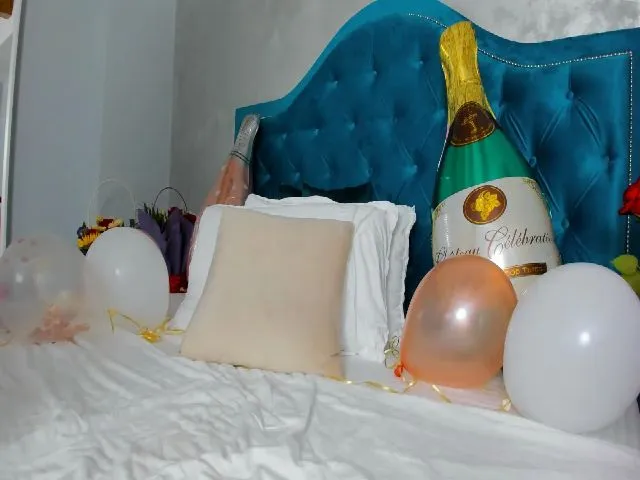 Live sex webcam photo for Sellena_Girl #252326999