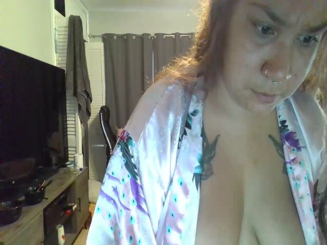 Live sex webcam photo for MelanieMel #262402448